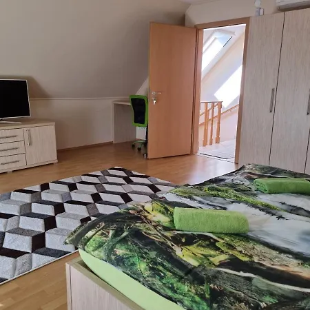 Doni Prémium Vendégház Pensión